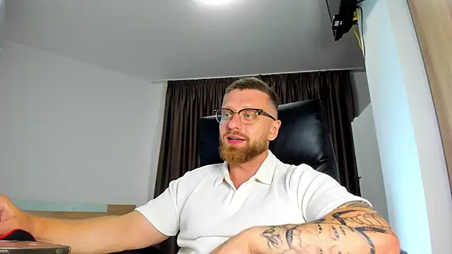 Findom_guy webcam