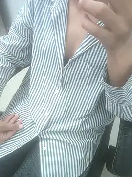 sushmita0 webcam