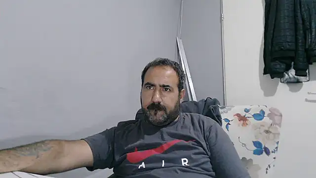 -dark-look- webcam