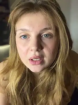 Emaline_Fane webcam