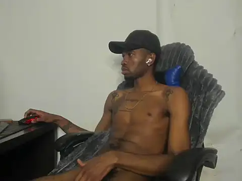 Kofi_exotic_2 webcam