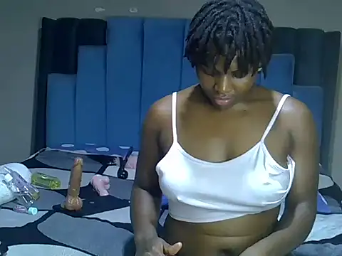 melanin_moon webcam