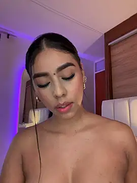 Rossie_Blooms webcam