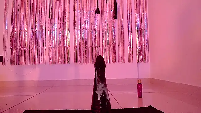 nina_kink webcam