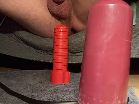 mesetti live cam on StripChat