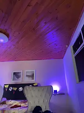 Isabella18_pink webcam