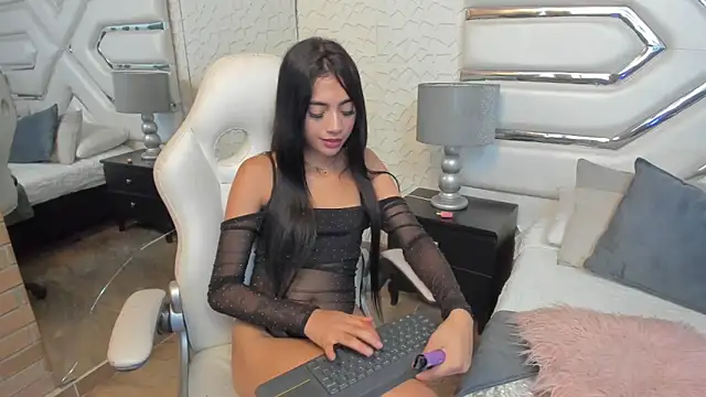 KattyLilli webcam