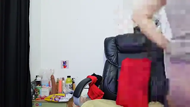 Aries_Mature webcam