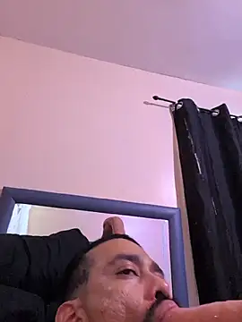 Cnutt310 webcam
