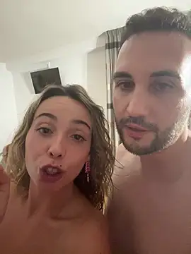 space_couple webcam