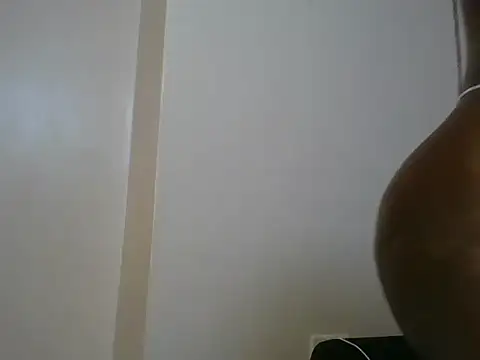 Black_prettty webcam