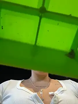 KittyObsession live sex cam