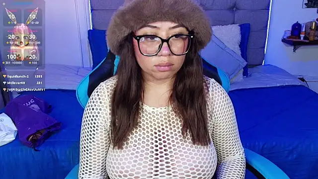 Kata_Bigboobs webcam