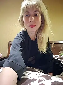 SelinaLovqx webcam