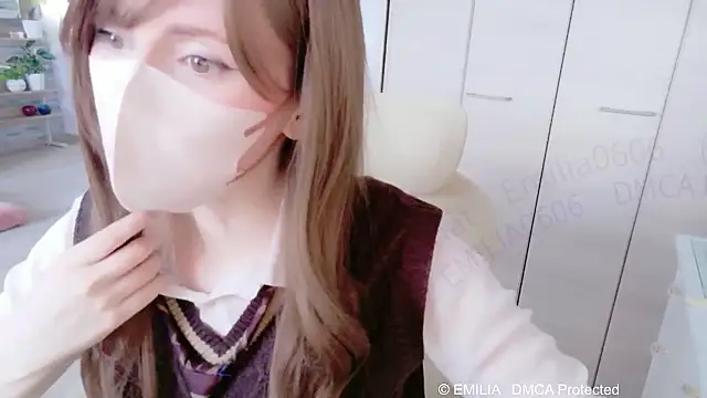 free live porn Emilia0606
