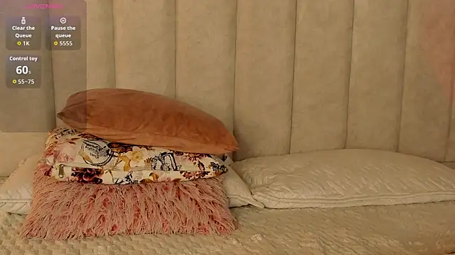 Ellie-Bite webcam