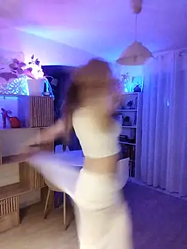 Luna_Kitanna webcam