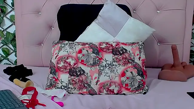Alexita_Sweet webcam