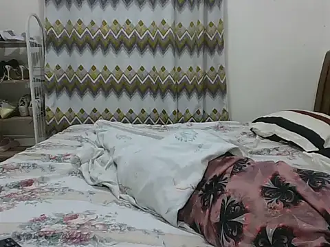 sexy__candyy live cam on StripChat