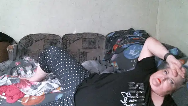 Lana555 live cam on StripChat