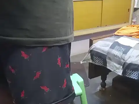 manustripjob webcam
