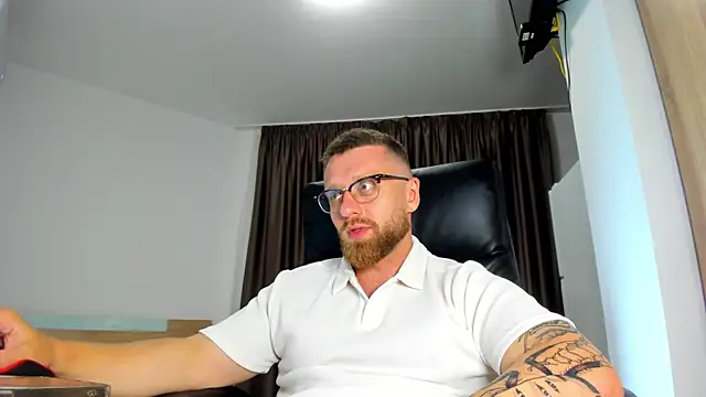 Findom_guy webcam