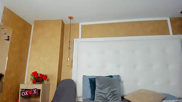 Heidy_milf webcam