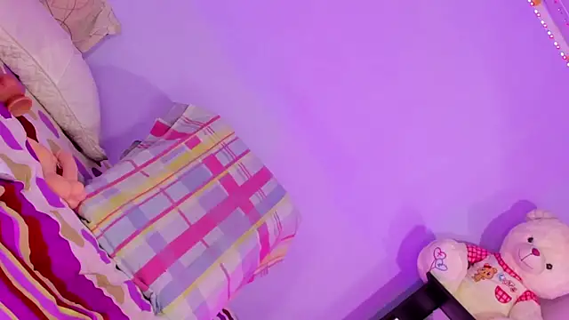 Ash-Bbynight webcam