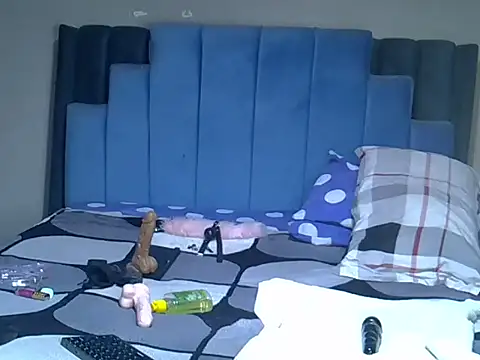 melanin_moon webcam