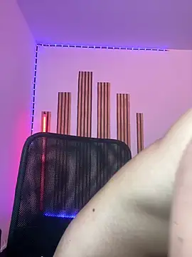 magnumchris live cam on StripChat