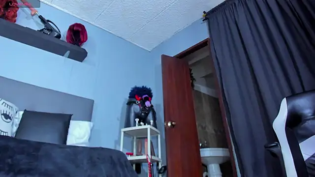 Coco_Kiss webcam