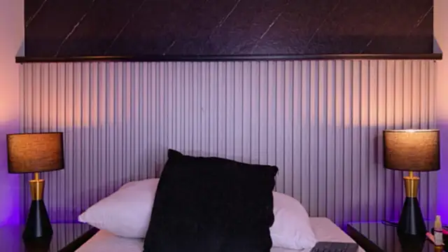 Meganreed_ webcam