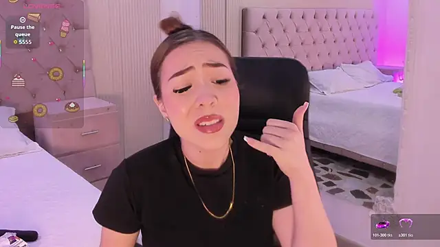 lizzyrossie webcam