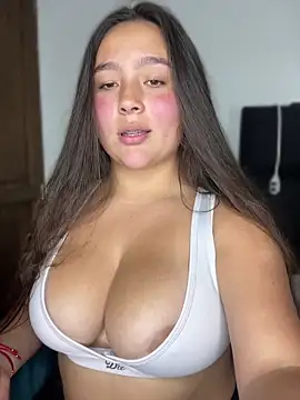 Cami_222 webcam