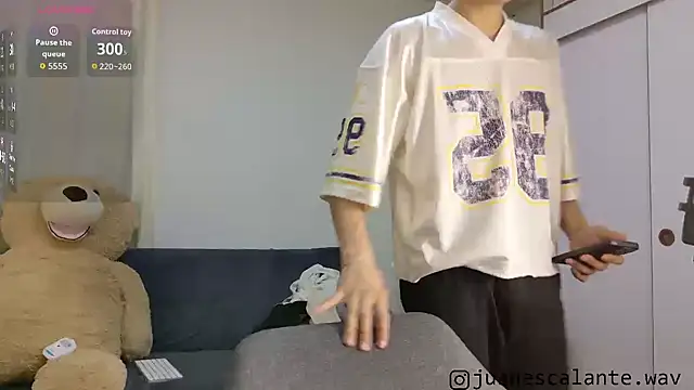 Thesaint_xxx webcam