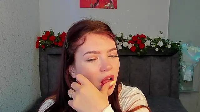 MelissaMay__ webcam