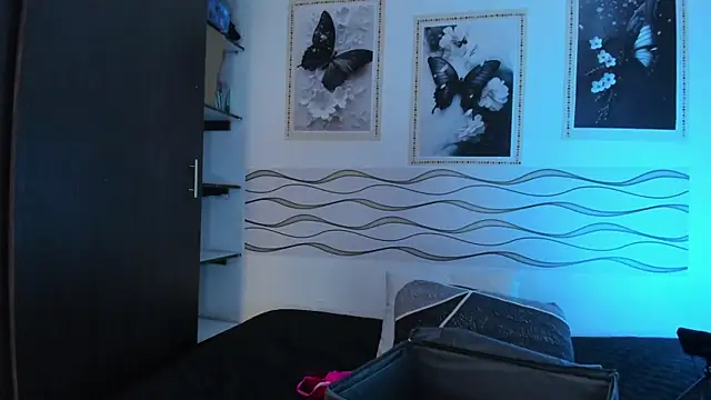 queenceleste69 webcam