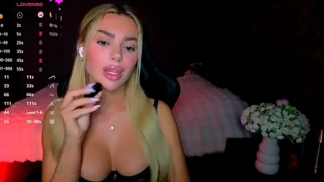 Ayla__Demir webcam