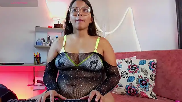 Megaan_Greey webcam