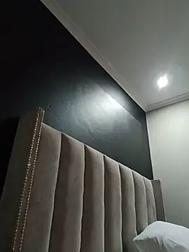 Ms__JOJO webcam