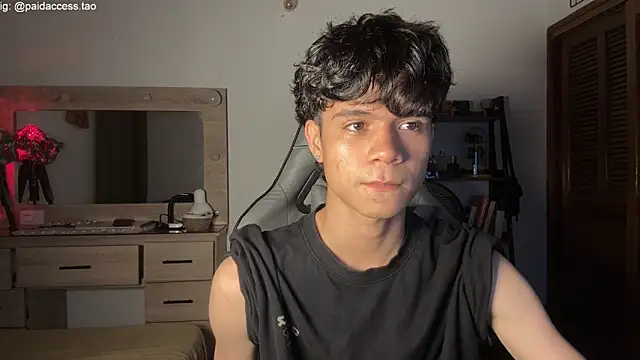 OopsAgain_ webcam