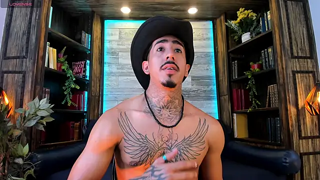 Donovan_Desmond webcam