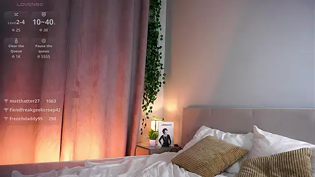 AmparoCilek webcam