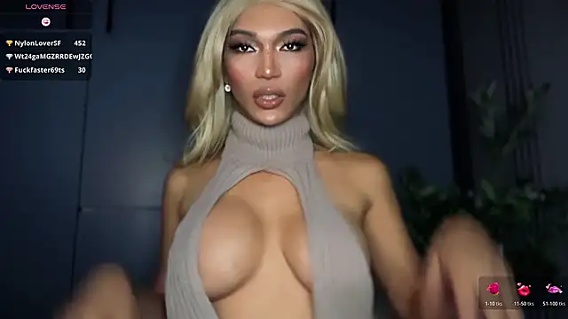 Maria_Manika webcam