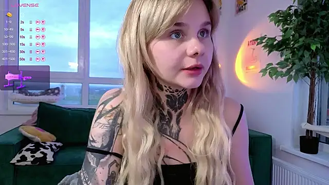 Britney_Lynch webcam