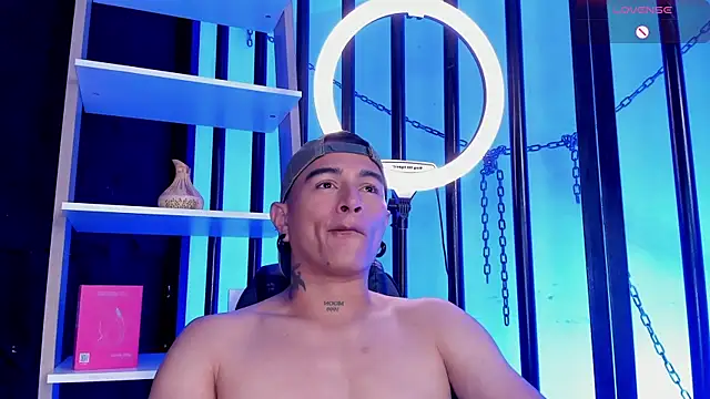 LiamDeep webcam