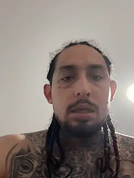 Longmoney444 webcam