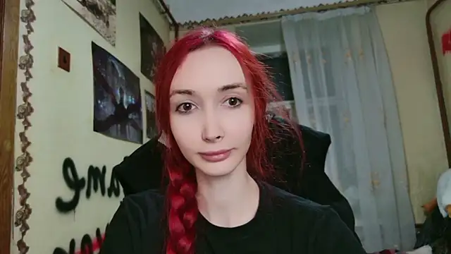 Roxy_Silver webcam