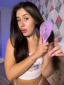 Lira_Fayeee webcam