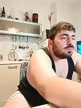 bear_skinny webcam